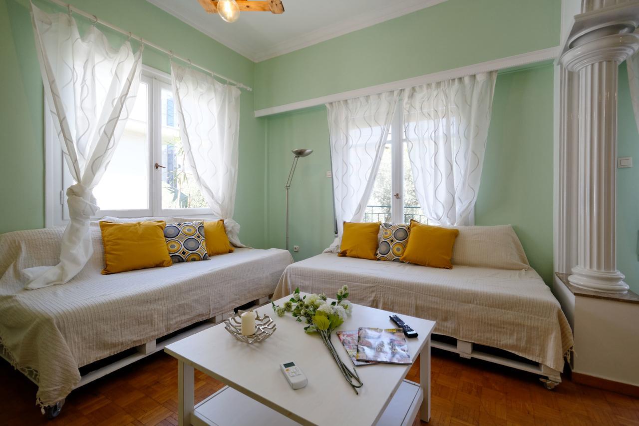 Kosta'S Cottage House Athènes Extérieur photo